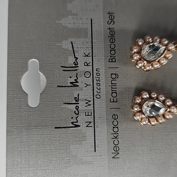 Nicole Miller 3-Piece Set w Faux Pearl Earrings 2-Strand Necklace & Bracelet - Picture 3 of 11